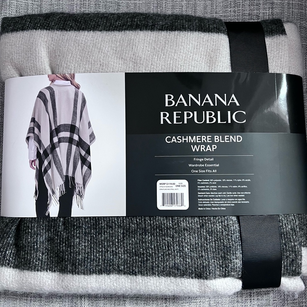 Banana Republic cashmere wrap - Picture 4 of 6
